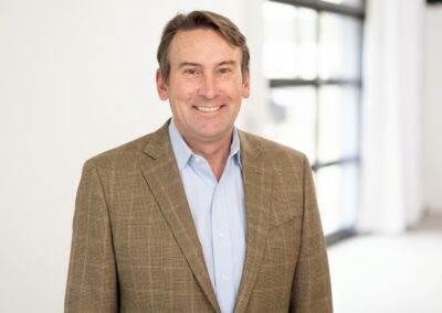 Reid R. Lindquist